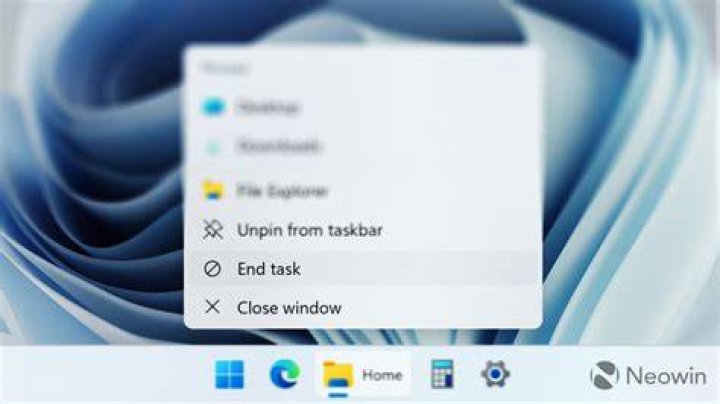 The End task button End task button windows 11 weather in taskbar