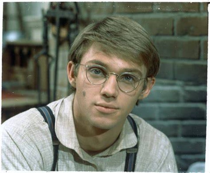 Richard Thomas as JohnBoy on "The Waltons" Christopher Eccleston